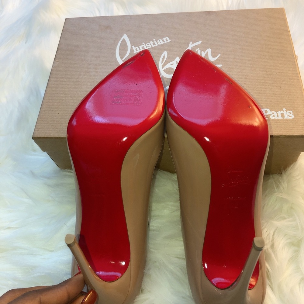 Nude christain Louboutins 😍